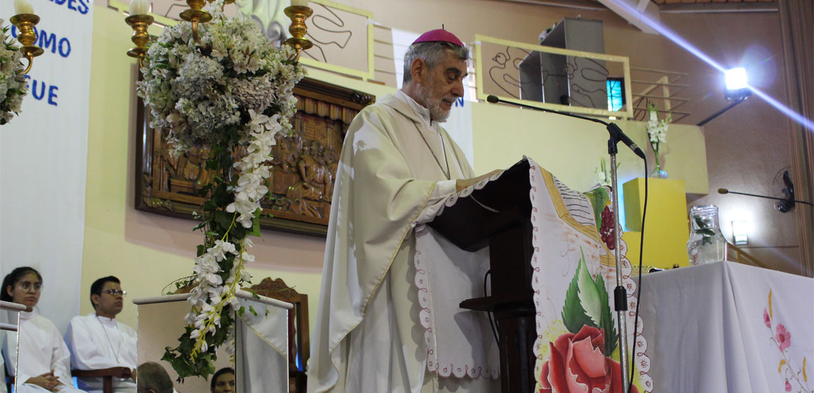 Mons. Gualberti celebró la fiesta de San Martin de Porres.