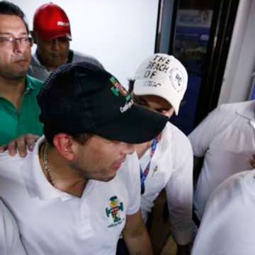 Camacho: “Exigimos la renuncia del presidente Morales, estas medidas no se van a levantar”