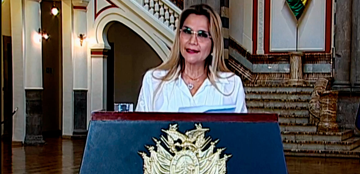 La Presidenta Jeanine Añez, amplía la cuarentena hasta el 30 de abril