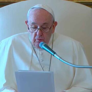 Catequesis del Papa: María modelo silencioso de oración.