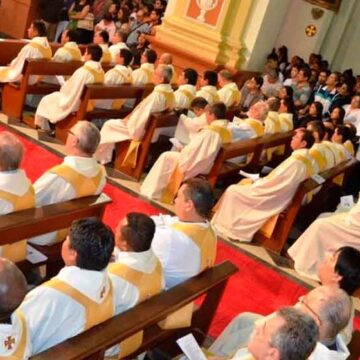 Martes Santo: “Sacerdotes renovarán sus promesas sacerdotales en la Misa Crismal”