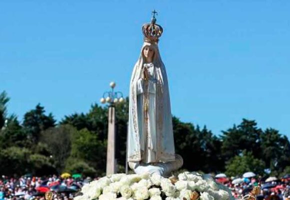 Iglesia de Santa Cruz se une a “Consagrar Rusia y Ucrania al Inmaculado Corazón de María”