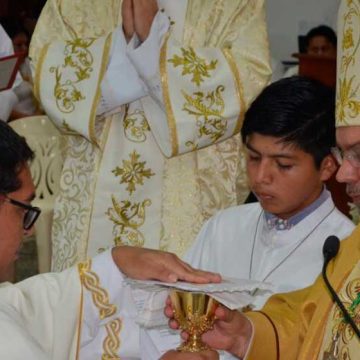 César Alberto Panca fue ordenado sacerdote de manos de Mons. Estanislao Dowlaszewicz