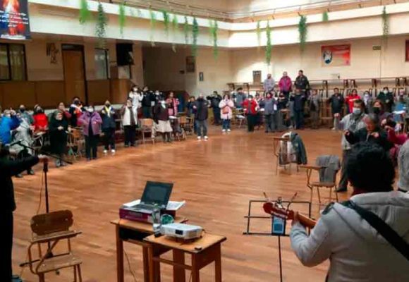 La Comunidad Católica boliviana se prepara hacia el CAM6